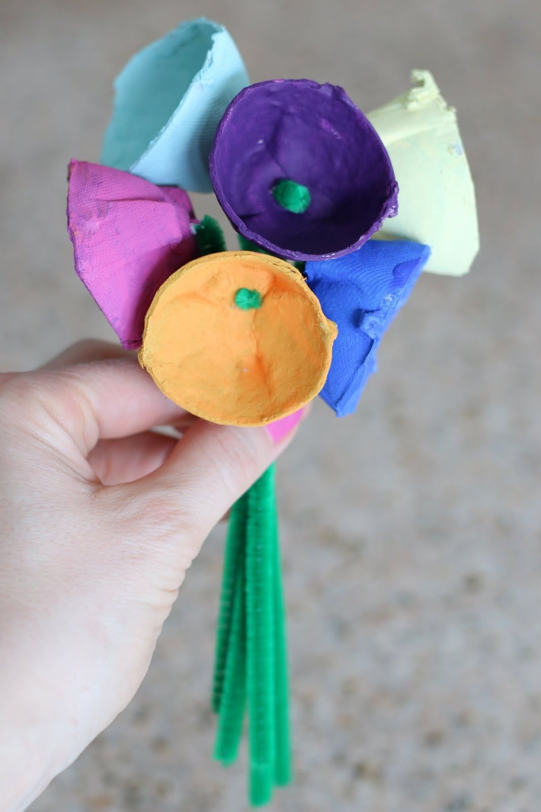 Super Simple Upcycled Diy Tulip Bouquet