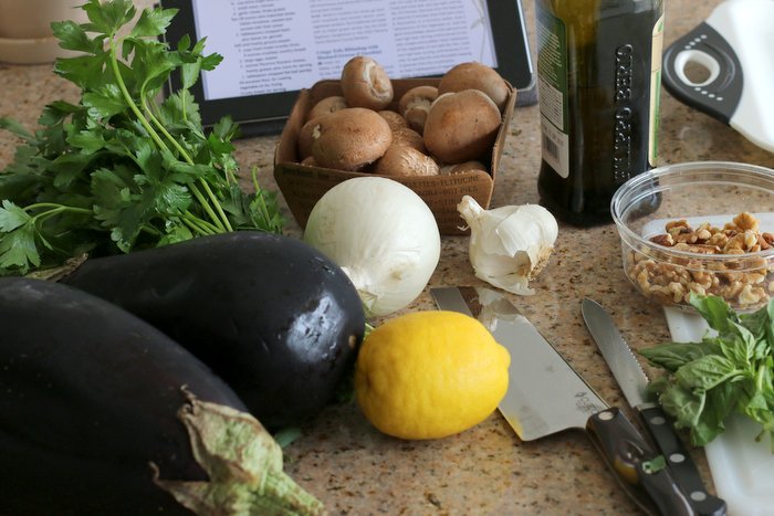 FashionablyEmployed.com | Italian-Inspired Eggplant: Lemon Garlic Eggplant Bruschetta | real, whole food, great fresh farmer's market recipe