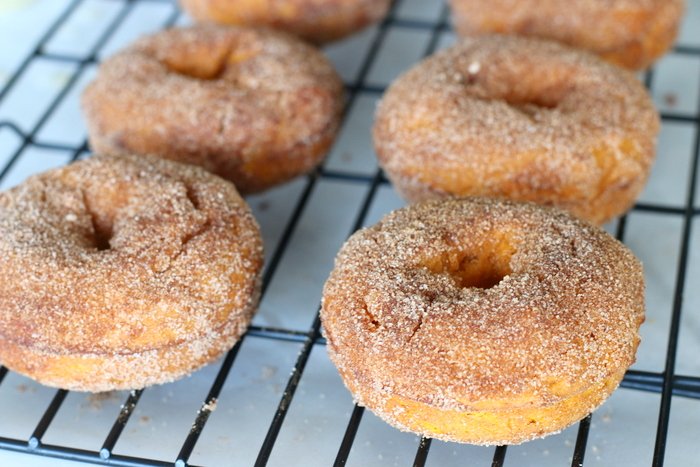 Simple Cinnamon & Sugar Pumpkin Donuts