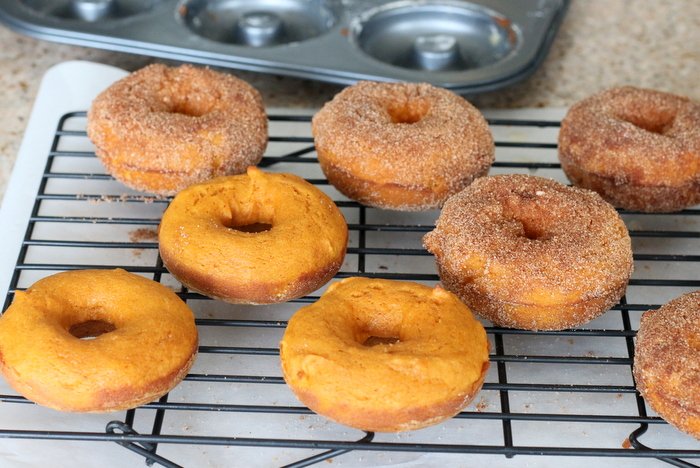 FashionablyEmployed.com | Easy Baked Pumpkin Donut with Cinnamon and Sugar, breakfast, dessert, recipe