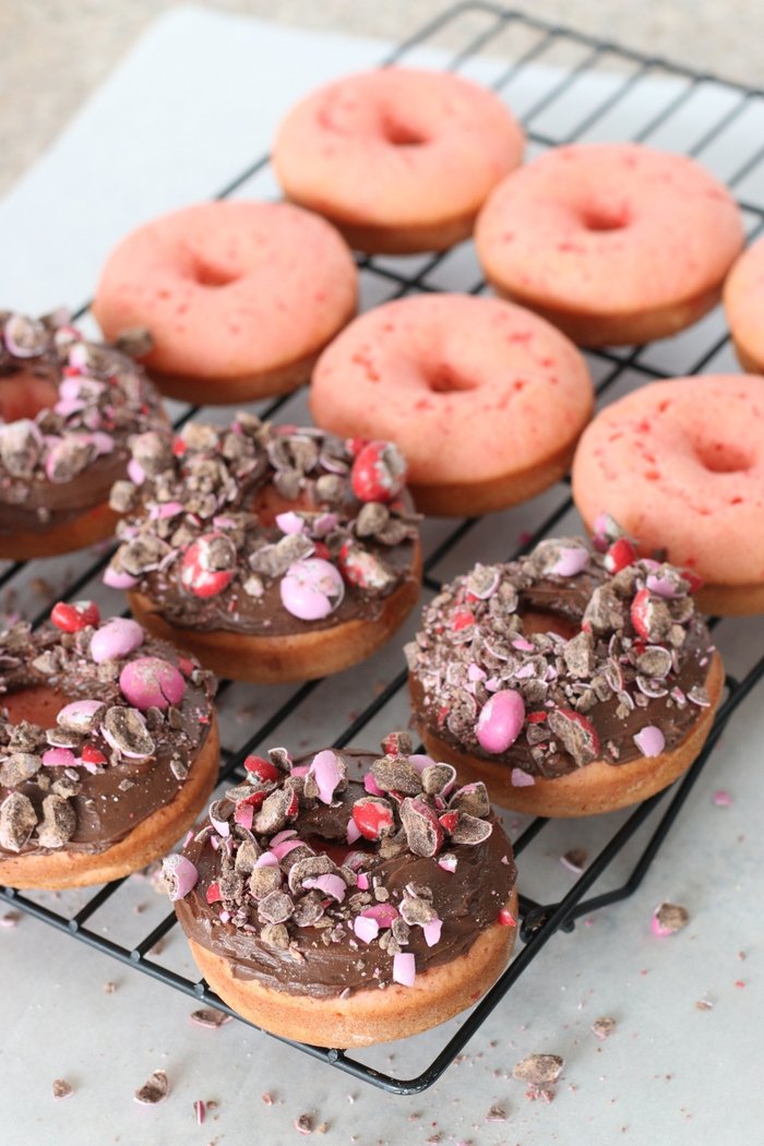 FashionablyEmployed.com | Chocolate Covered Strawberry Donuts | A quick and easy recipe that looks far fancier than it really is, great gift idea for Valentine's Day