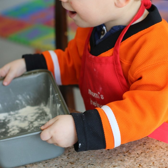 Want to teach your kids to enjoy and appreciate all kinds of food? Get them involved in the kitchen and make this kid-friendly orange pound cake with pomegranate glaze. Delicious and easy with simple ingredients.