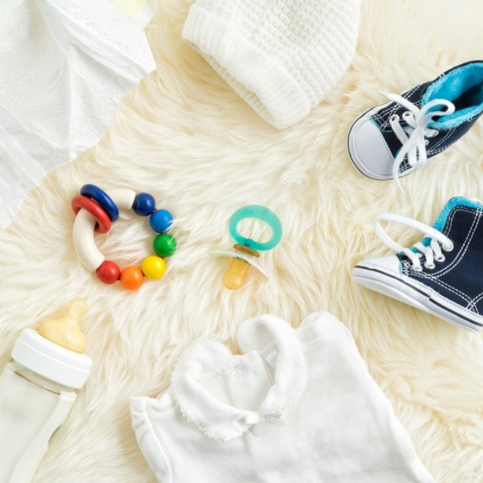 7 Perfect Gift Ideas for New Moms That Keep On Giving