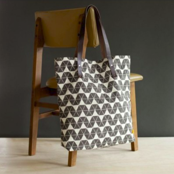 Canvas And Leather Peak Print Tote In Grey