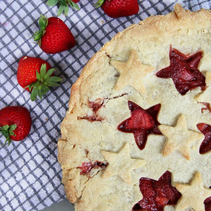 Easy Strawberry Rhubarb Pie