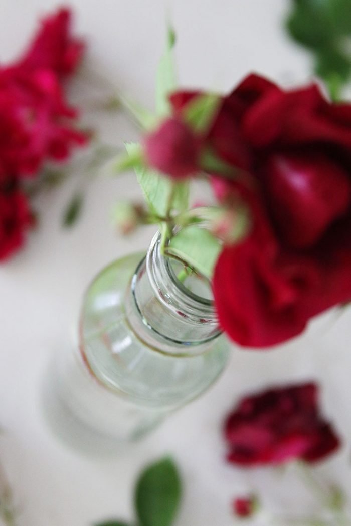 Fresh Roses Dressing Zero Waste Floral Arrangements With Roses From Our Garden - Honestly Modern