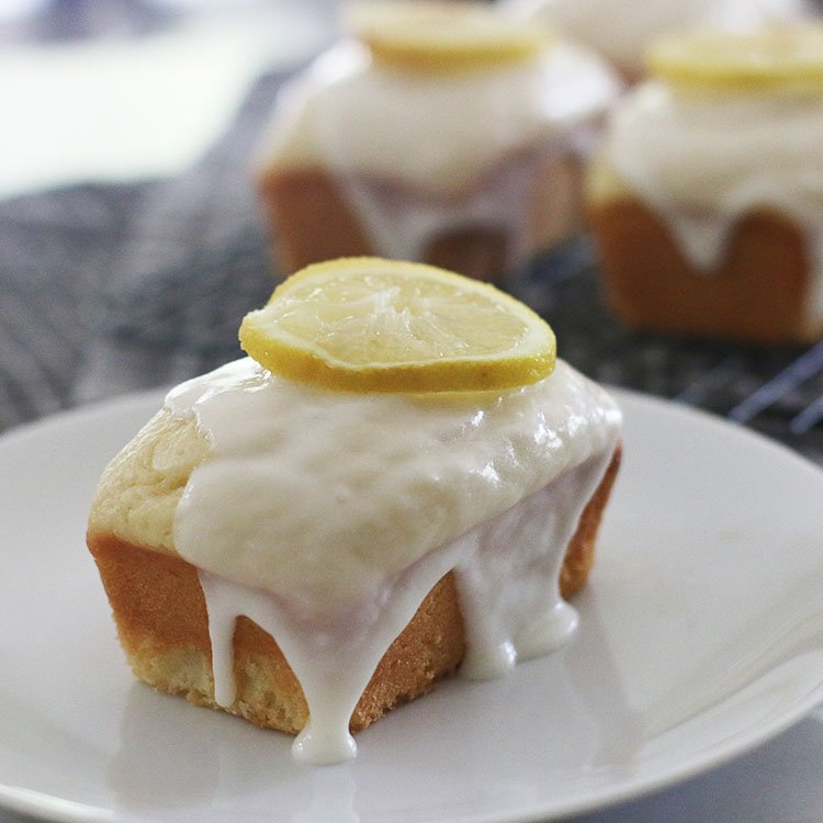 Zero Waste Food | Lovely Lemon Loaf Cake with Lemon Icing