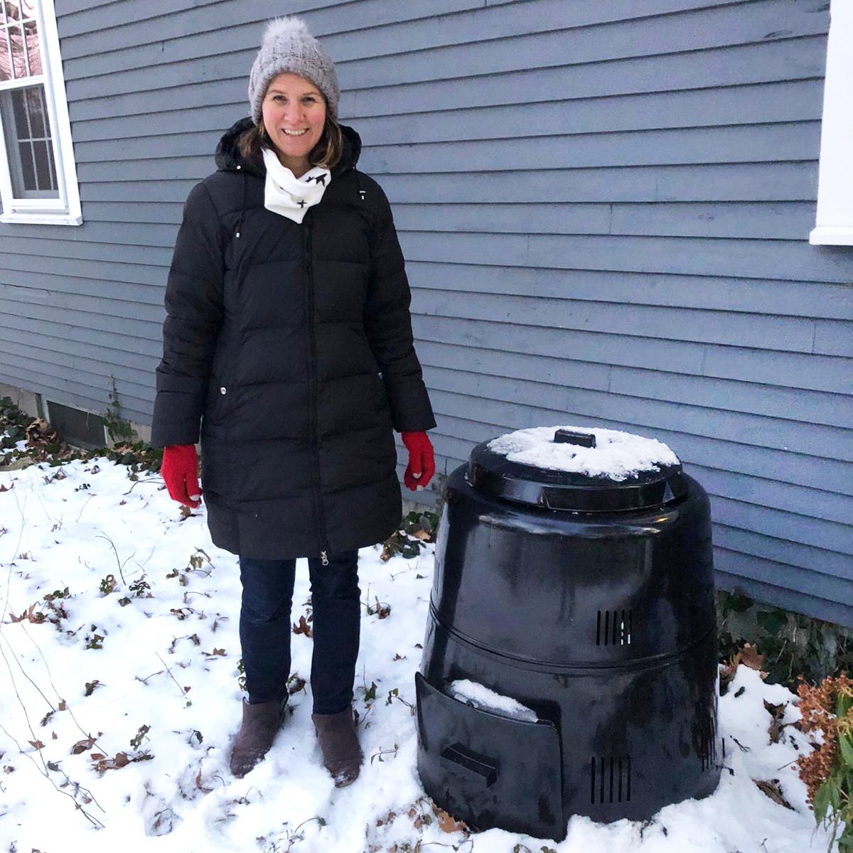 How To Compost At Home | A Compost Bin For The Neighbors