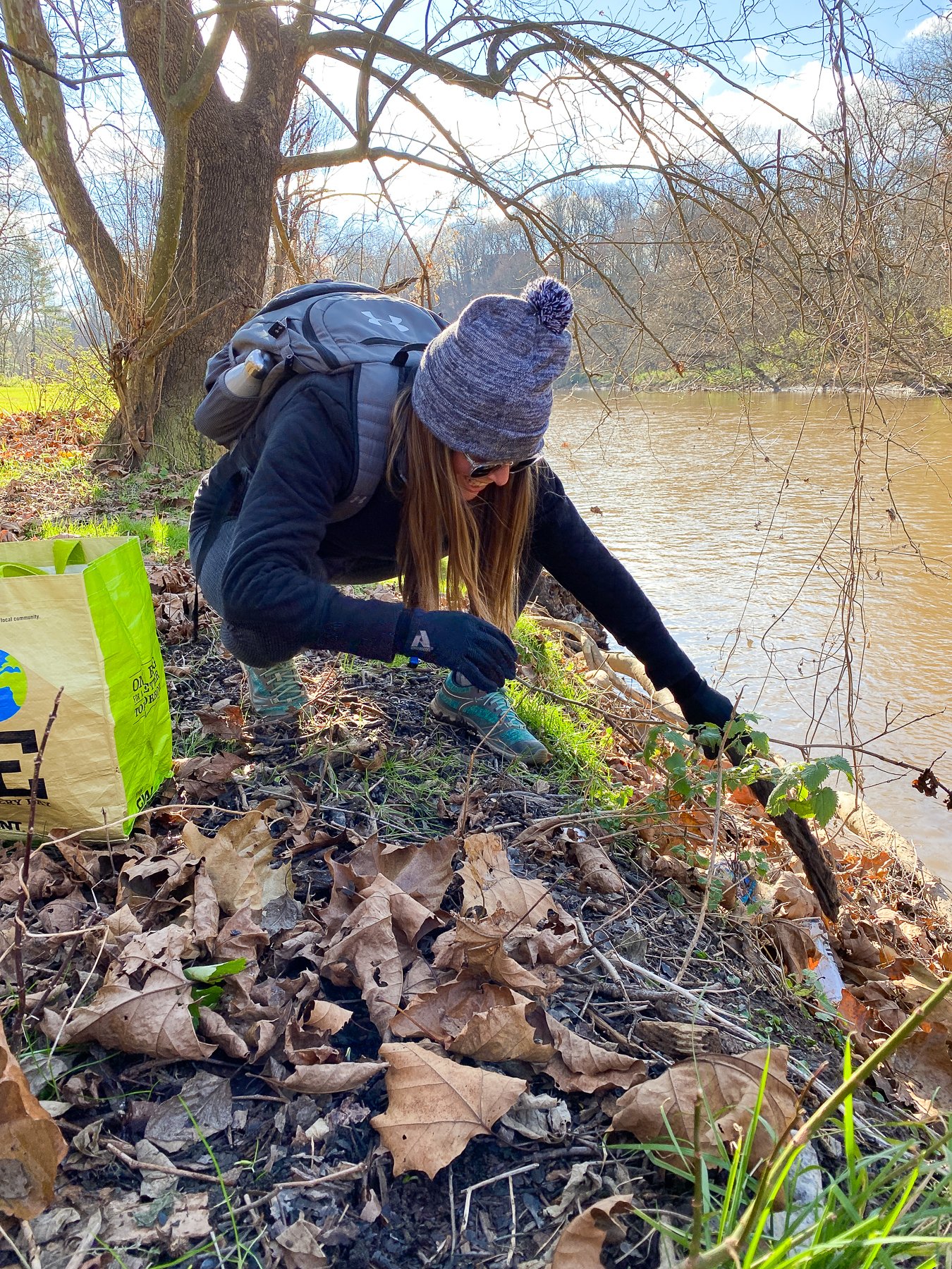 7 Tips For Easy Litter Pickup Outings With Friends