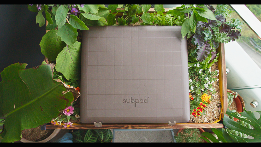 Subpod-Modbed Balcony Garden Planter - EarthHero