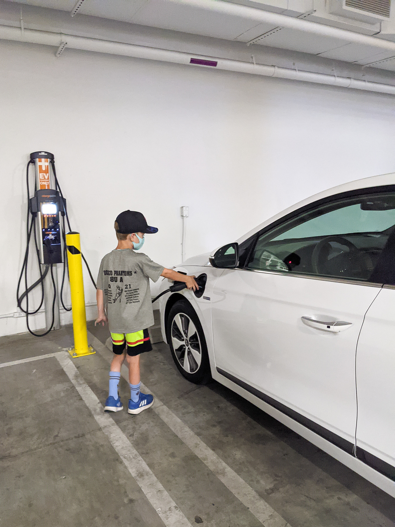 Electric Car Reviews | Benefits of Electric Cars For Families