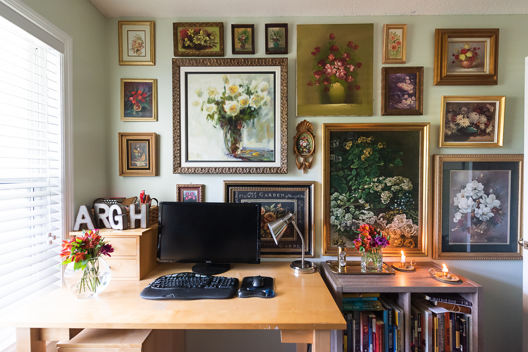 How to Make a Gallery Wall From Thrift Store Finds