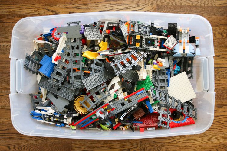 dæk Reproducere Når som helst How We Made $1,200+ Selling LEGO Sets on Facebook Marketplace - Honestly  Modern