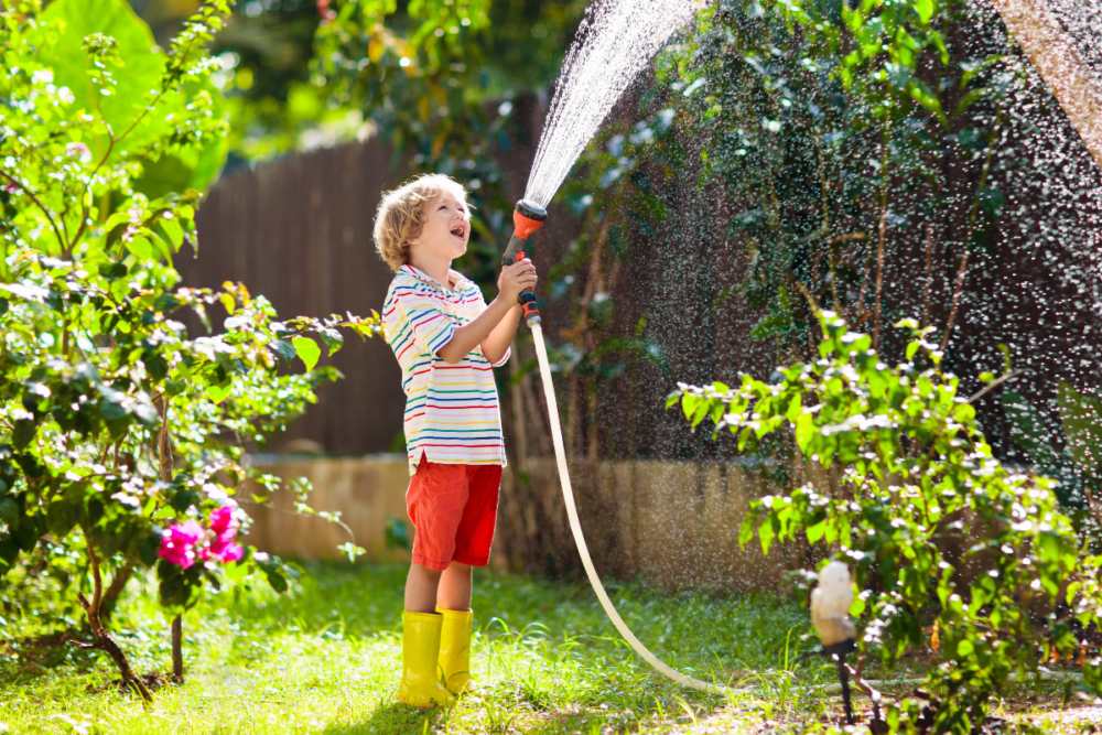 How to Find a Non-Toxic Garden Hose: Easy Tips and Recommendations -  Honestly Modern