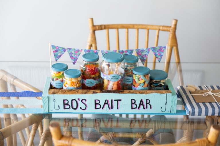 Fun & Low-Waste DIY Candy Table “Bait Bar” for an Eco-Friendly Birthday Party Treat