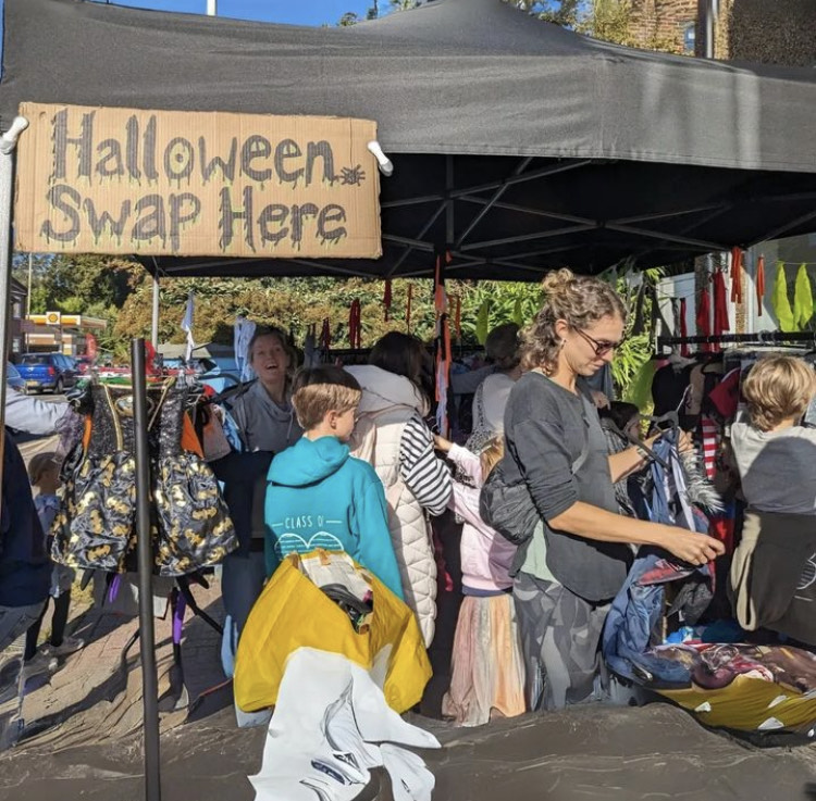 It is amazing to me how many costumes for kids cost a ton of money. Here are the most wasteful Halloween c…