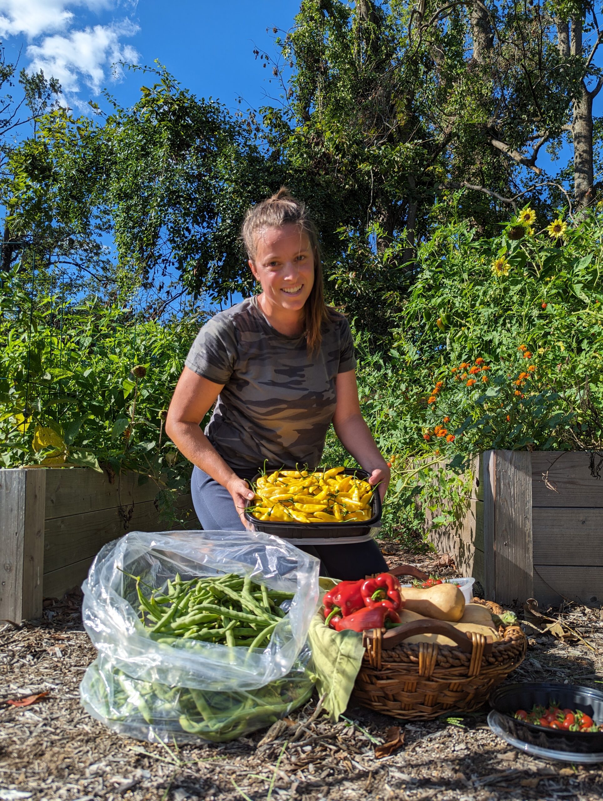 6 Ways to Donate to a Food Pantry and Reduce Food Waste