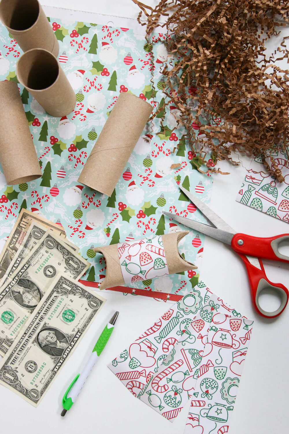 Holiday Gift Wrap Hack for Cash: Easy Zero-Waste Tutorial