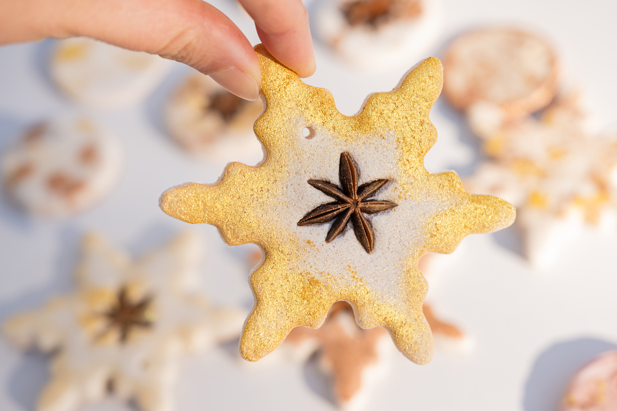 Glittery Salt Dough Recipe for a Fun Sustainable Christmas Craft