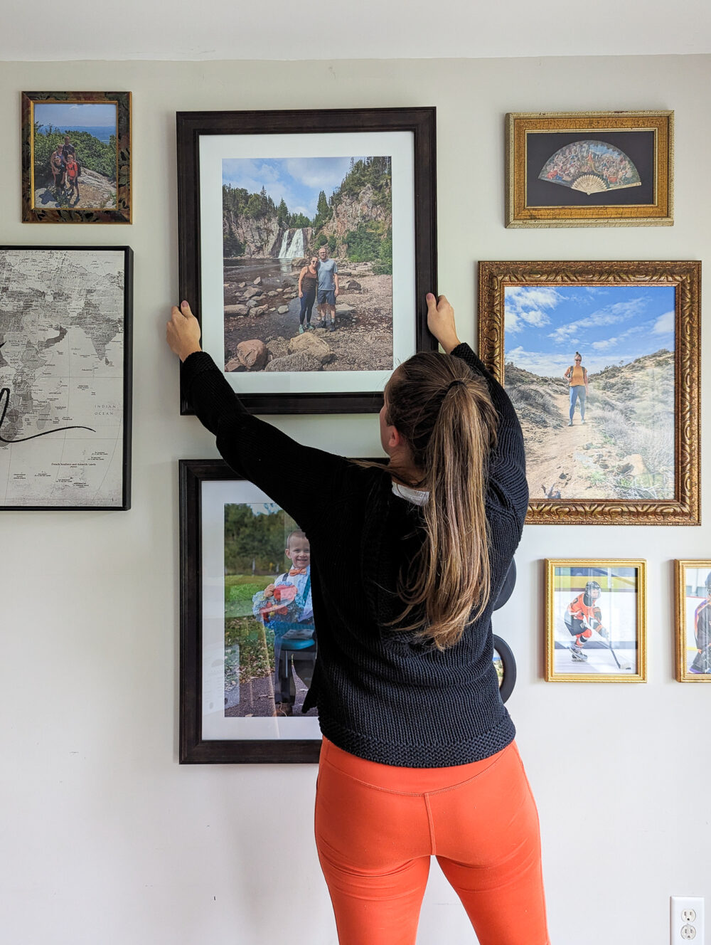 Thrifted Gallery Wall for Family Photos